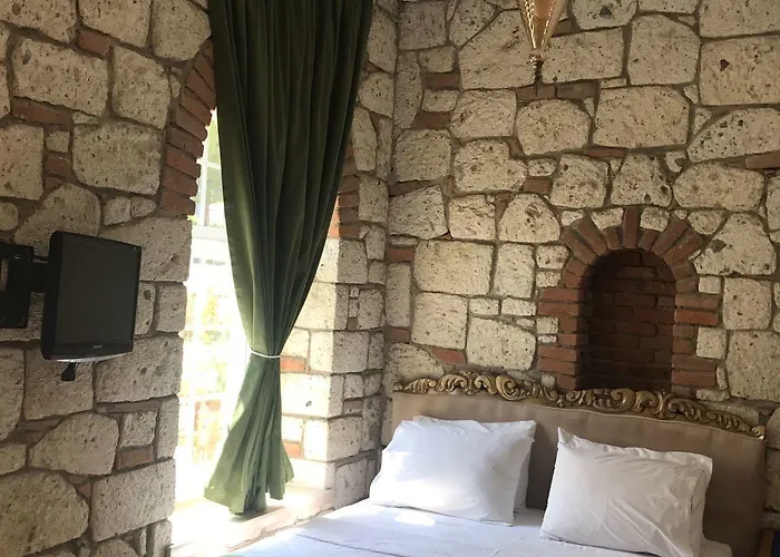 Monottoman Alaçatı