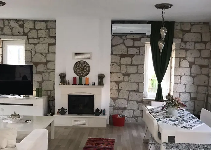 Monottoman Alaçatı