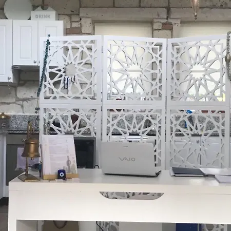 Monottoman Hotell 2*