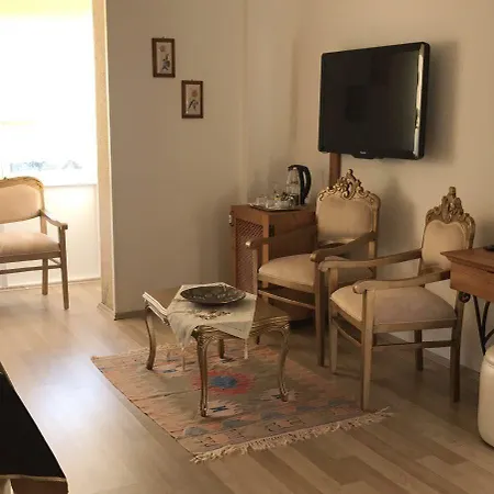 Monottoman Hotell 2*