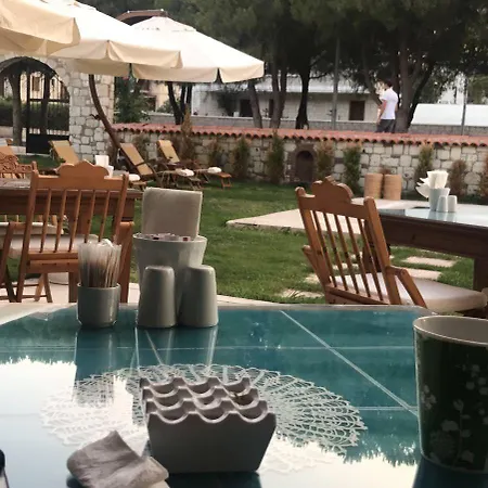 Monottoman 2* Alaçatı