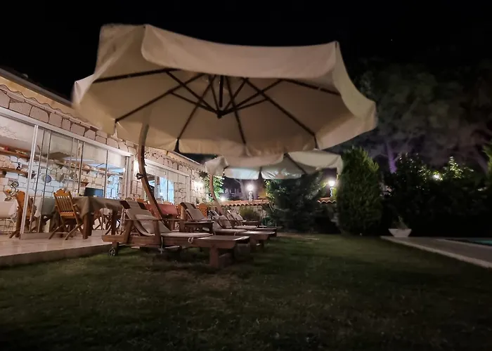 Monottoman Отель