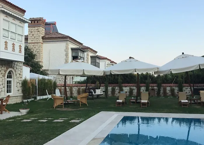 Отель Monottoman 2*