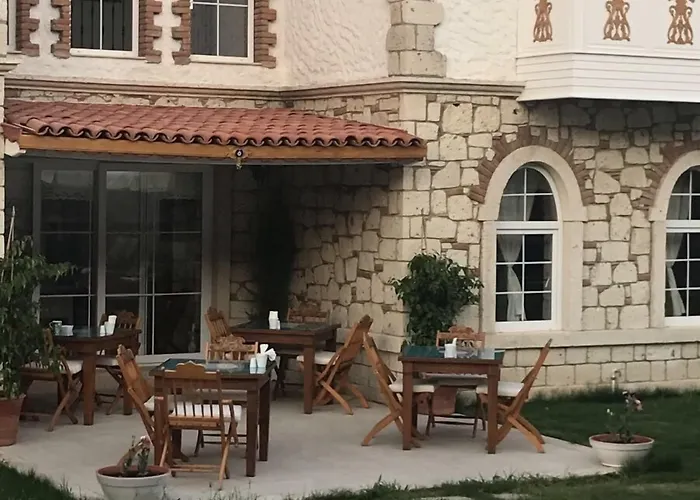 Monottoman 2* Алачати