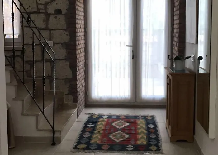 Monottoman Отель